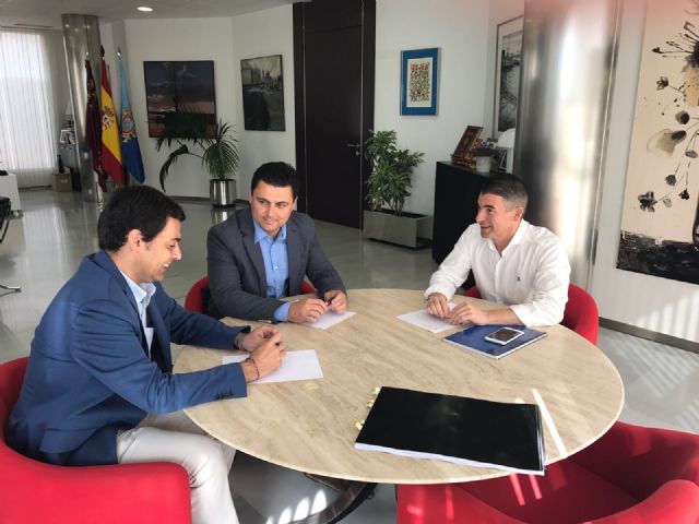 La Comunidad y el Ayuntamiento de San Javier estudian implementar medidas de movilidad sostenible en el municipio