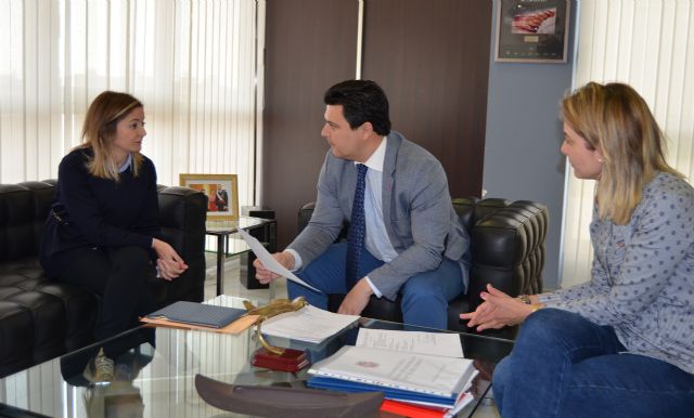 Educación planifica nuevas actuaciones en San Javier para potenciar la calidad educativa