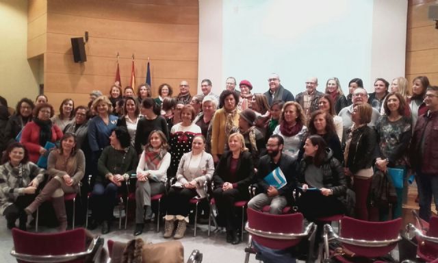 San Javier recibe de la consejería de Familia 230.097€, un 10% más que en 2016, para destinar a la Atención Primaria en Servicios Sociales