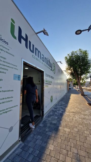 Los centros médicos iHumanity implementan un servicio especializado de dermatología con Inteligencia Artificial
