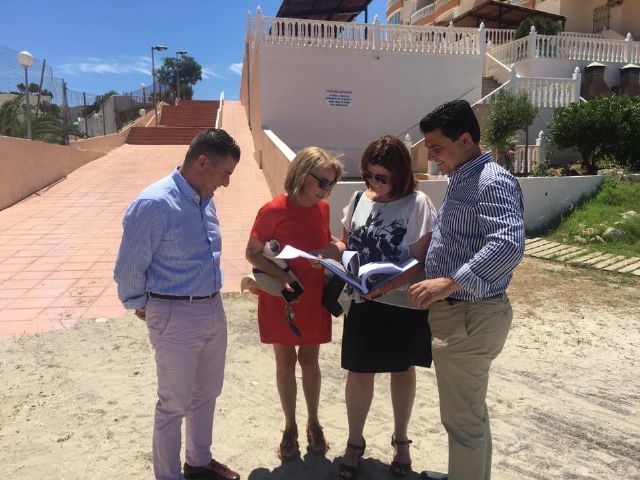 El Ayuntamiento construirá un tramo de paseo marítimo en la zona de Mares Dos, en La Manga