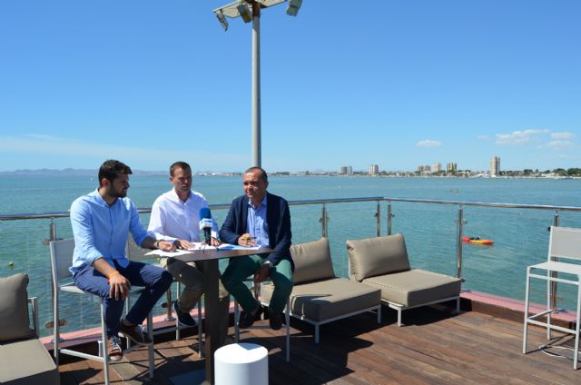 Las concejalías de Deportes de San Pedro del Pinatar, San Javier y Los Alcázares sumarán esfuerzos para situar el Mar Menor en la agenda deportiva internacional
