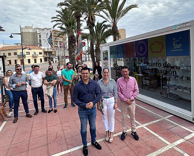 El Paseo Colón estrena un Punto de Información Turística