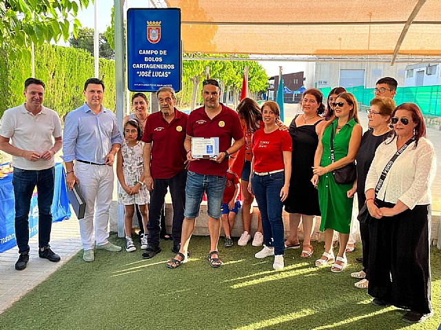 El campo de bolos del polideportivo municipal llevará el nombre de 'José Lucas'