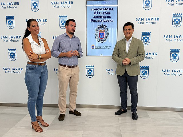 San Javier lanza la mayor convocatoria de plazas de Policía Local de su historia
