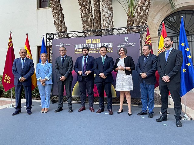 San Javier anuncia su candidatura para albergar la sede de la Agencia Espacial Española