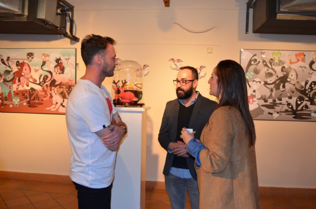 El ilustrador Juan Castaño lleva al Museo de San Javier su 'Kawaii review'
