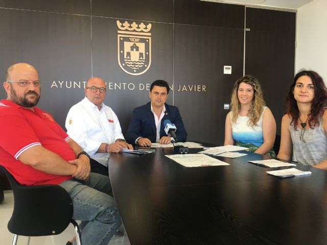 El deporte, el rescate en playas como novedad, y el poder de los cuentos centran los cuatro cursos de verano de la Universidad del Mar en San Javier