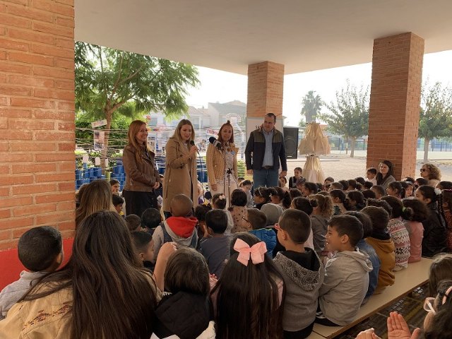 Los niños protagonistas de la celebración del Día Internacional del Niño en San Javier