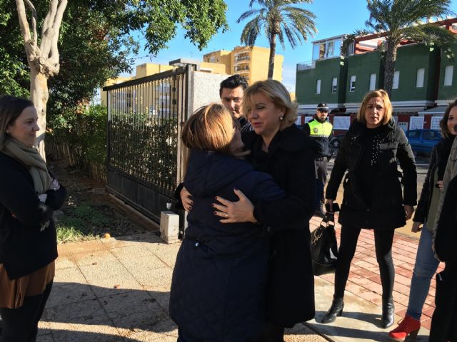 La consejera Violante Tomás y el alcalde José Miguel Luengo comprobaron los daños causados por el temporal en la residencia Fundamifp