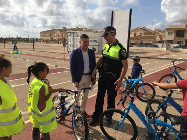 El Día sin Coches llena el Parque de Seguridad Vial