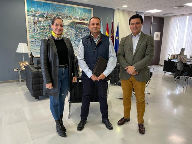 El Ayuntamiento firma un convenio de colaboración con la Asociación Acción Familiar Región de Murcia