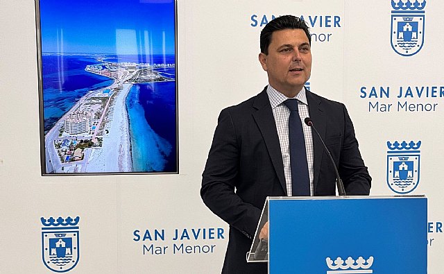 El Alcalde anuncia una modificación de las Normas que elimina el uso residencial colectivo y reduce edificabilidad en La Manga del Mar Menor
