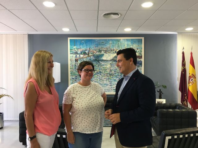 El Ayuntamiento renueva su colaboración con la Asociación de Amigos del Pueblo Saharaui Mar Menor