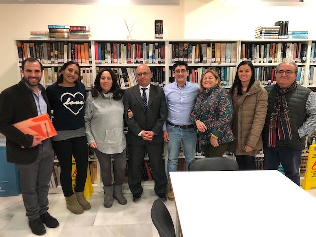 Los vecinos abordan con representantes de Ciudadanos San Javier las principales necesidades y reclamaciones para La Manga