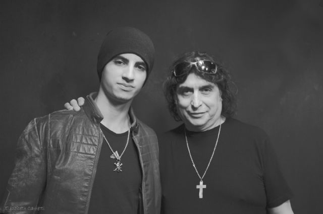 Jazz San Javier dedica la noche al guitarrista argentino Luis Salinas que ofrecerá un concierto doble en el que tocará con su hijo Juan Salinas y su Quinteto