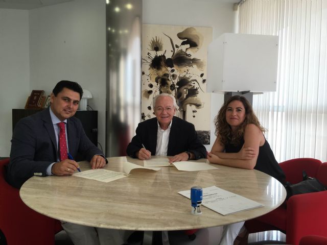 El Ayuntamiento de San Javier renueva su colaboración con Proyecto Hombre