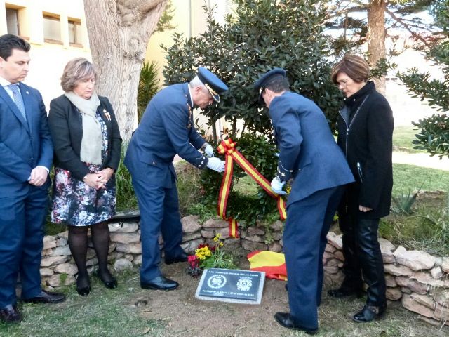 Una amplia representación política y militar se unió hoy a la Asociación Nacional de Guardias Civiles 'Marqués de las Amarillas' en su homenaje a las víctimas del terrorismo