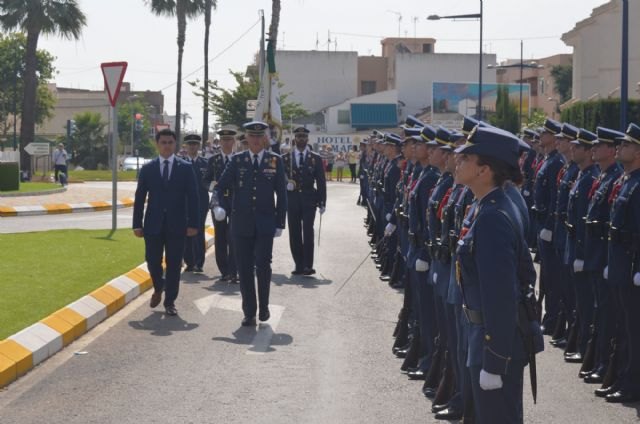 La AGA saca a la calle la celebración del Día de las Fuerzas Armadas