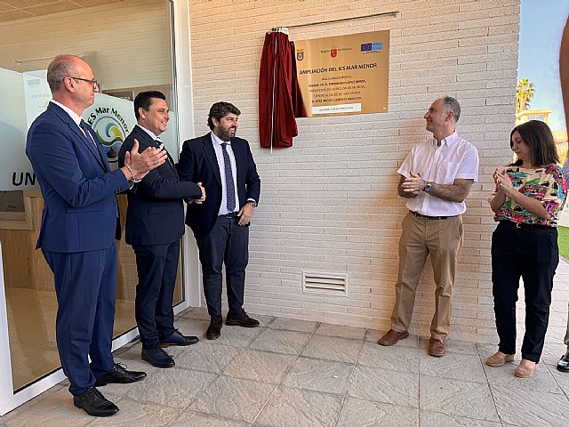 López Miras inaugura el nuevo edificio del IES Mar Menor, dedica en exclusiva a la Formación Profesional