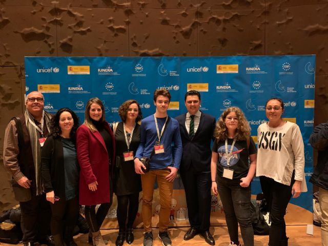 Homenaje a los mayores de 90 años en Santiago de la Ribera