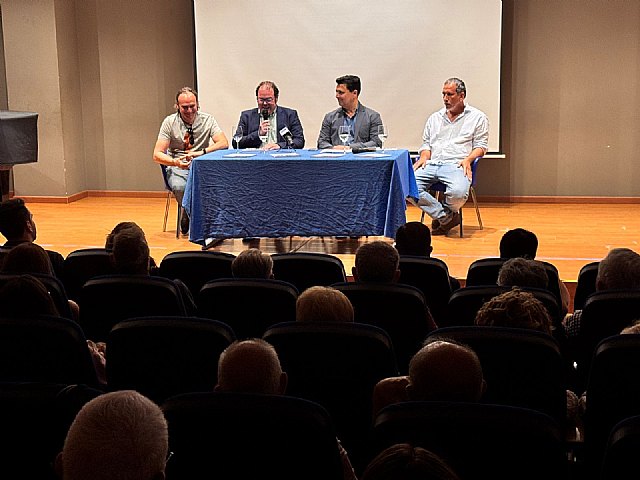 Un documental y un libro muestra la cara menos conocida de las Encañizadas de San Javier