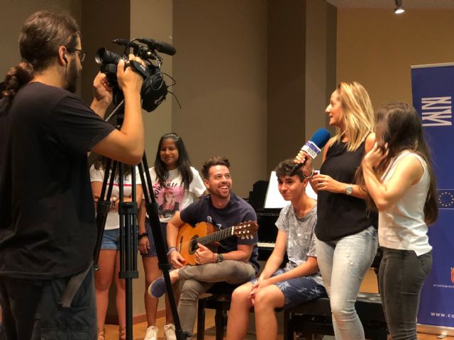 Un grupo de ocho jóvenes de San Javier participan  en un proyecto Erasmus + sobre el género de los migrantes en Europa