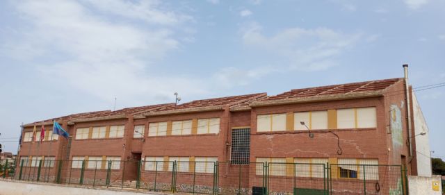 Ecologistas en Acción pide proteger una histórica colonia de vencejos en San Javier