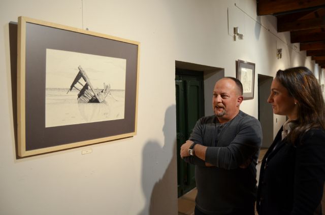 Gaby Guillén lleva el arte de la tinta al museo de San Javier