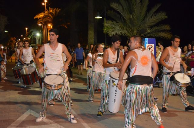 El Carnaval de Verano abarrotó Santiago de la Ribera