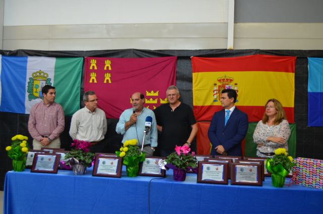 Más de 4.000 ejemplares de los mejores canarios del país compiten en VI Concurso Ornitológico Murciano que se celebra en San Javier