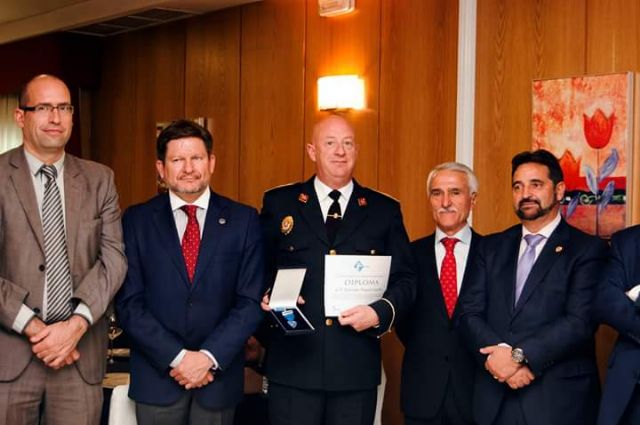 El jefe de Policía Local recibe un premio nacional por su compromiso con la Seguridad Vial