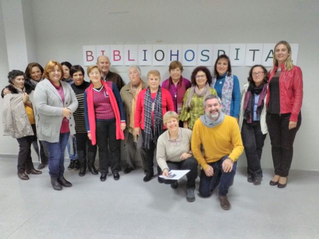 El Club de Lectura y el Bibliohospital se unen para celebrar su aniversario