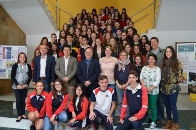 El alcalde recibe grupo 28 estudiantes alemanes de intercambio en el municipio con colegio 'Sagrado Corazón'