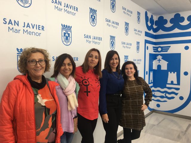 Danza, música, microrrelatos, plantas y manifiesto institucional contra la violencia de género en San Javier