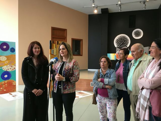 Imagina 2018 abrió hoy sus puertas con una obra del colectivo de personas con enfermedad mental Ápices, dedicado a Gustav Klimt