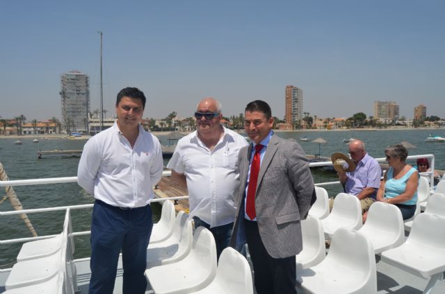 El nuevo ferry de la línea Santiago de la Ribera-La Manga