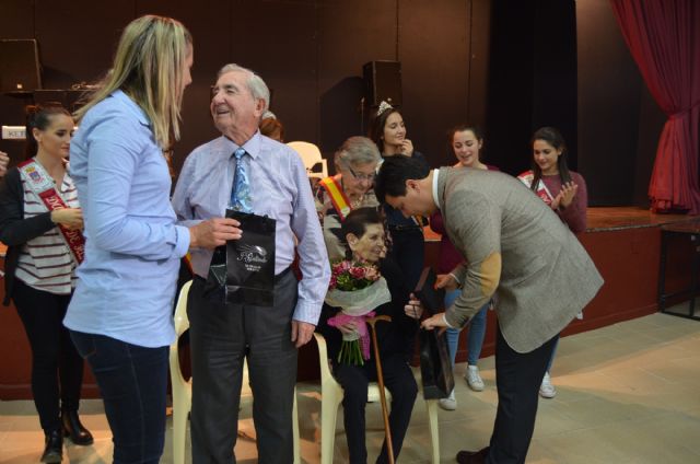 Dolores Zapata Egea, de 92 años, y Mariano Nuñez Pérez de 86 fueron elegidos Abuela y Abuela Mayor del Baile , en las fiestas de San Javier