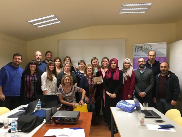 El IES 'Ruiz de Alda' participa en un proyecto Erasmus + sobre apoyo a profesores y estudiantes inmigrantes, junto a Turquía, Alemania, Polonia e Italia